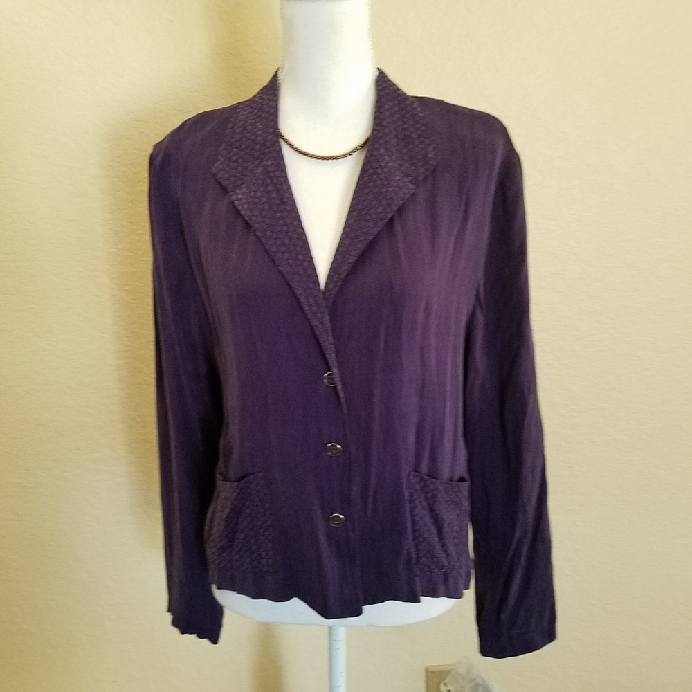 NWT Wild Rose  plum top. Size 16